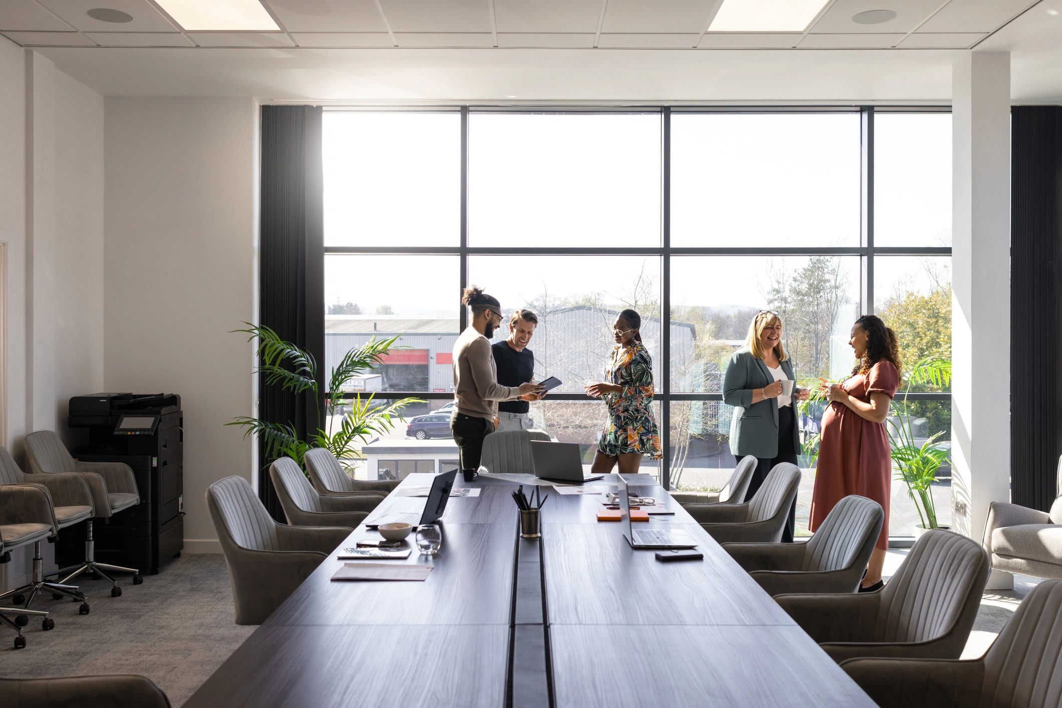 Business colleagues discussing ideas in a modern office